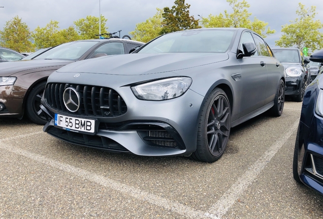 Mercedes-AMG E 63 S W213 2021