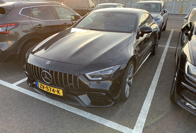 Mercedes-AMG GT 63 S X290