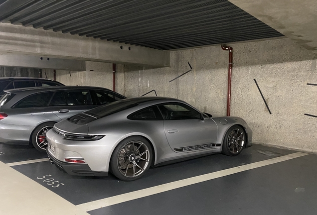 Porsche 992 GT3 Touring