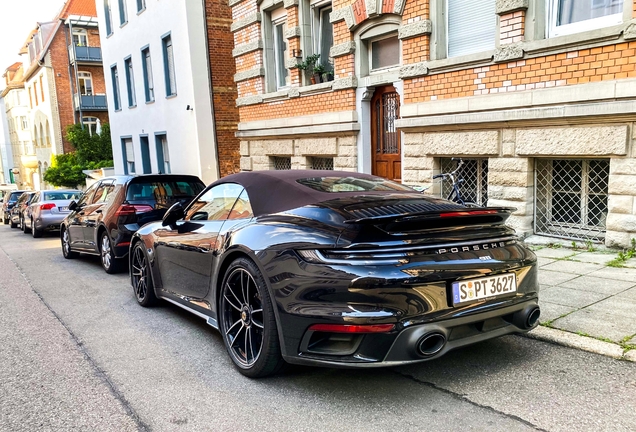 Porsche 992 Turbo Cabriolet