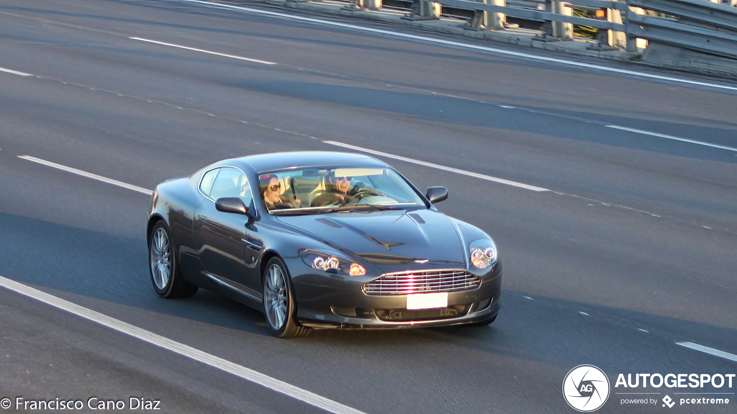 Aston Martin DB9