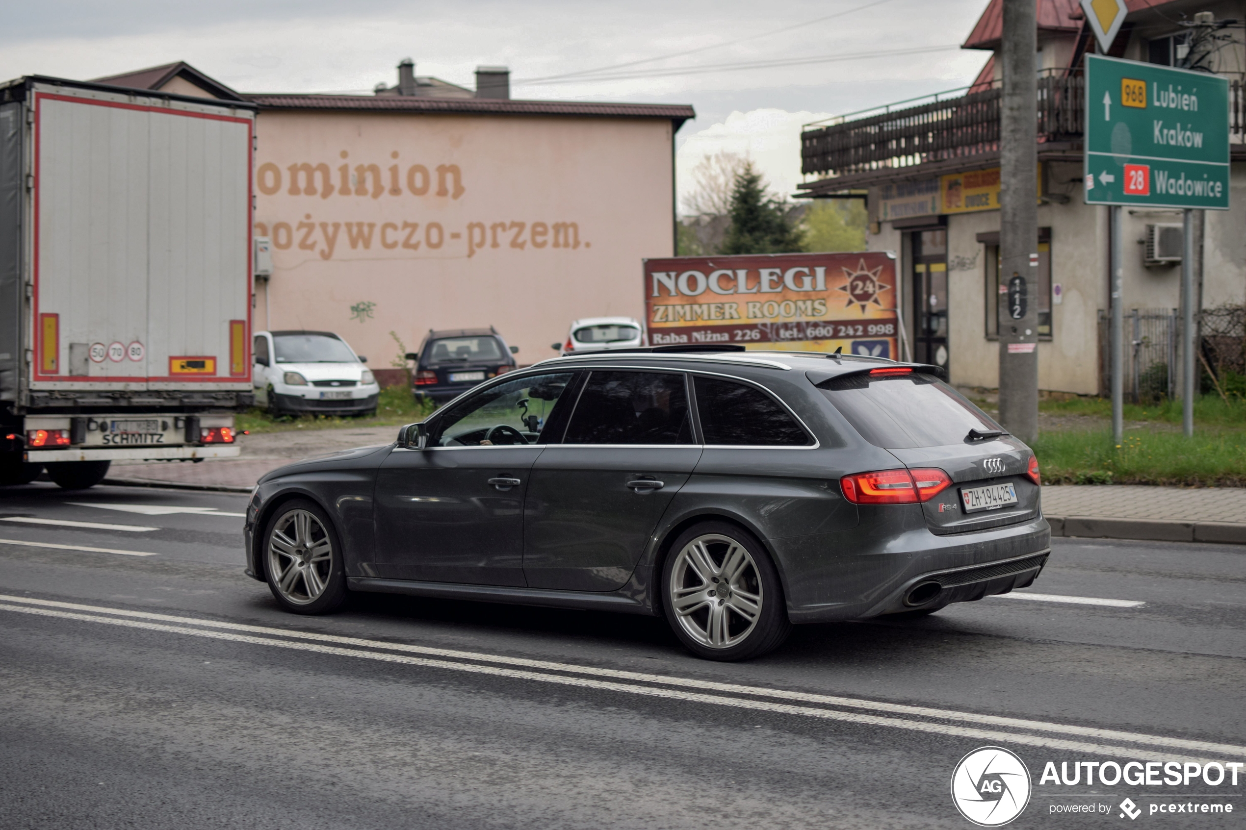 Audi RS4 Avant B8