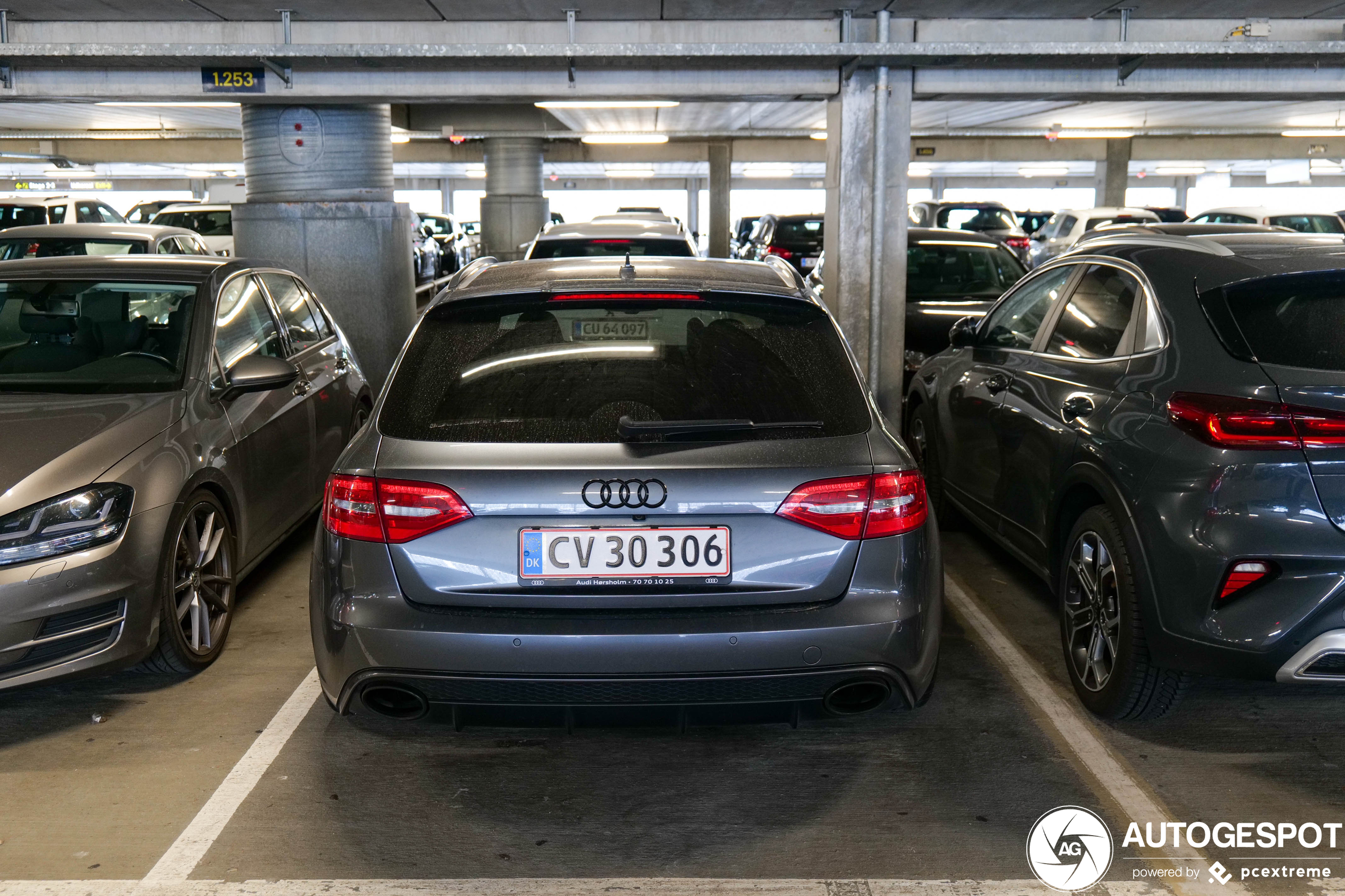 Audi RS4 Avant B8