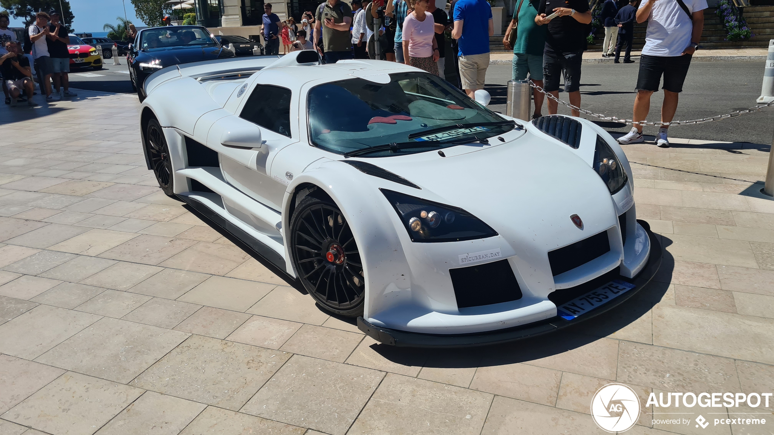 Gumpert Apollo