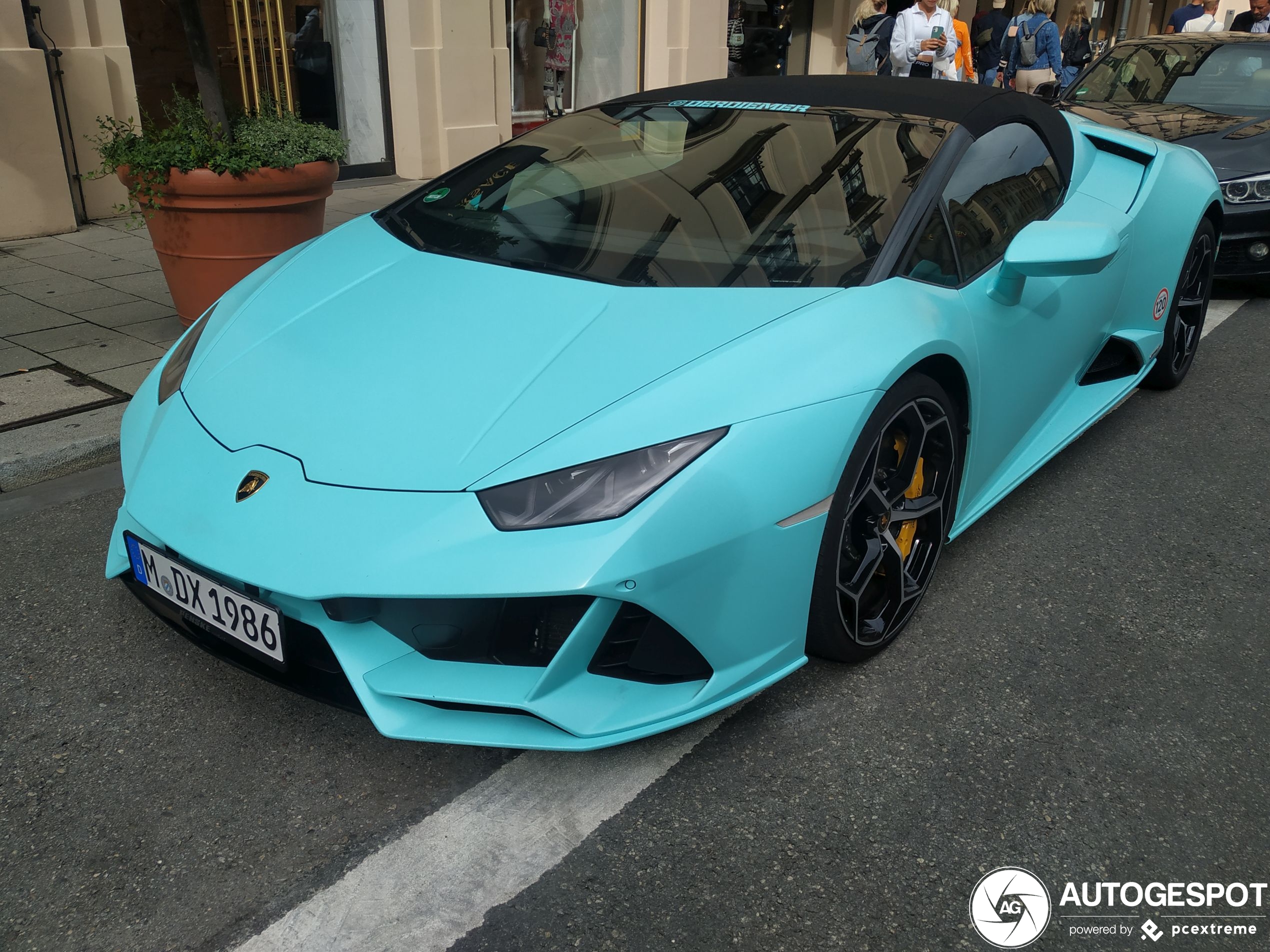 Lamborghini Huracán LP640-4 EVO Spyder