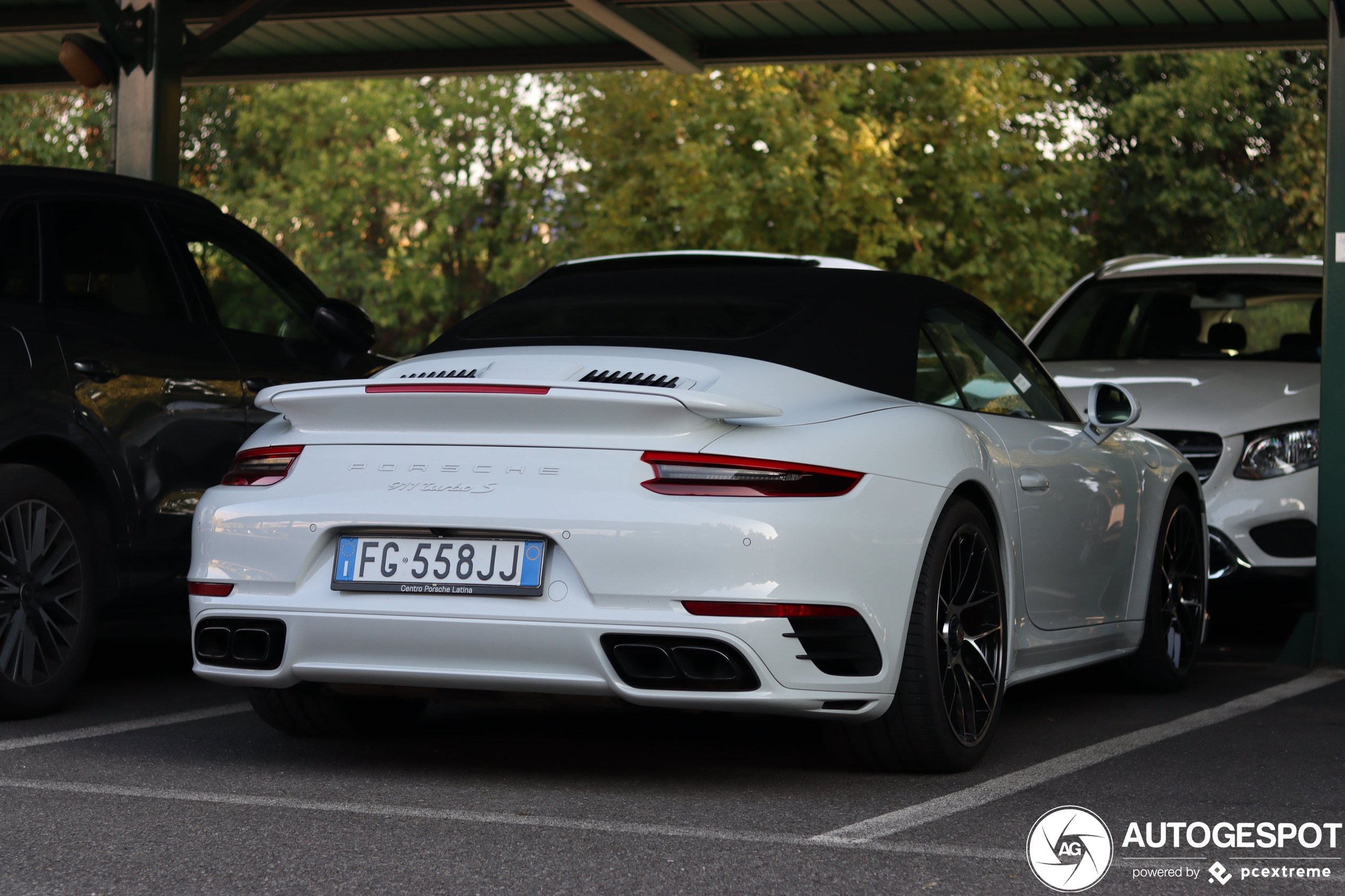 Porsche 991 Turbo S Cabriolet MkII