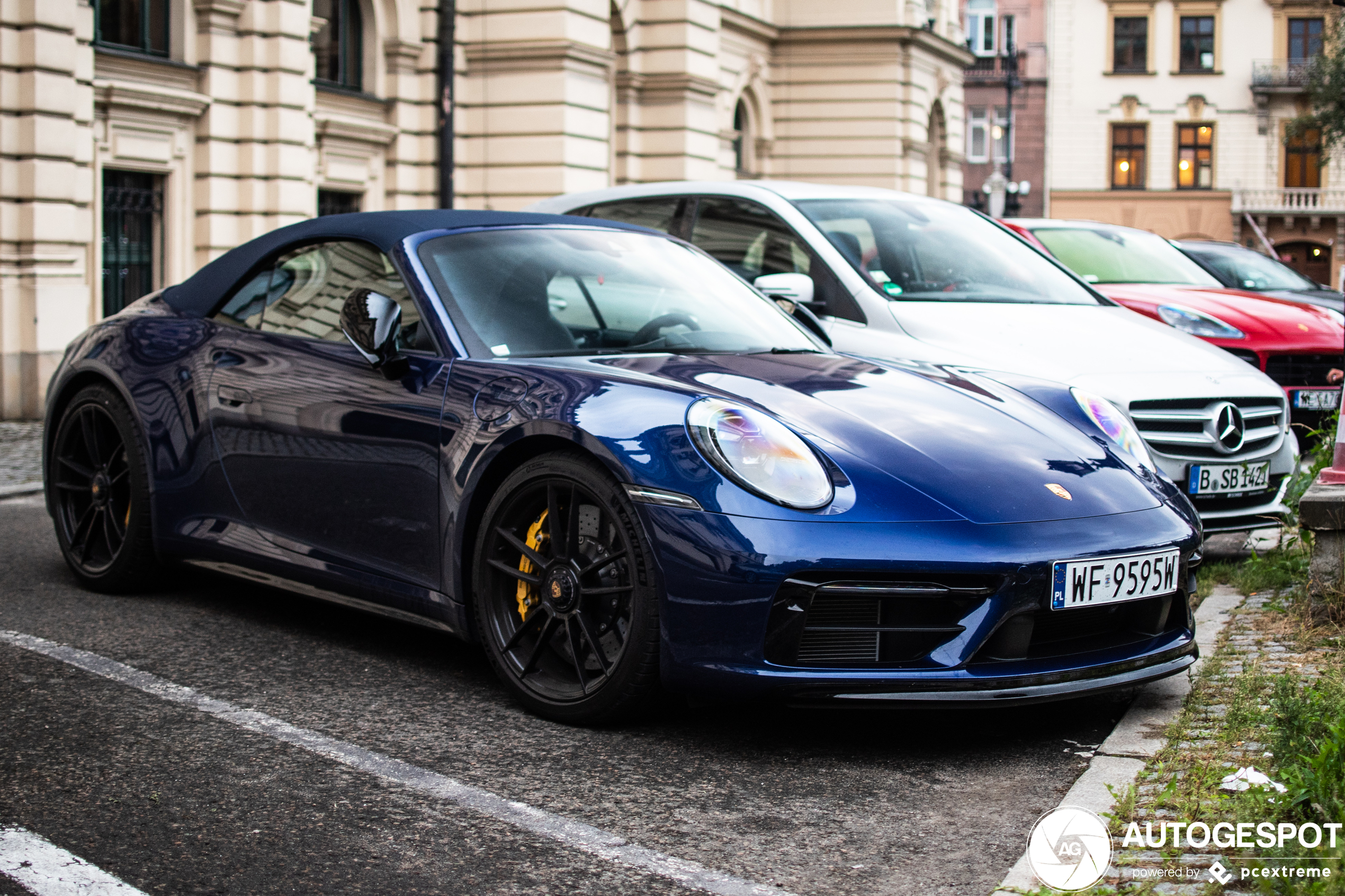 Porsche 992 Carrera GTS Cabriolet