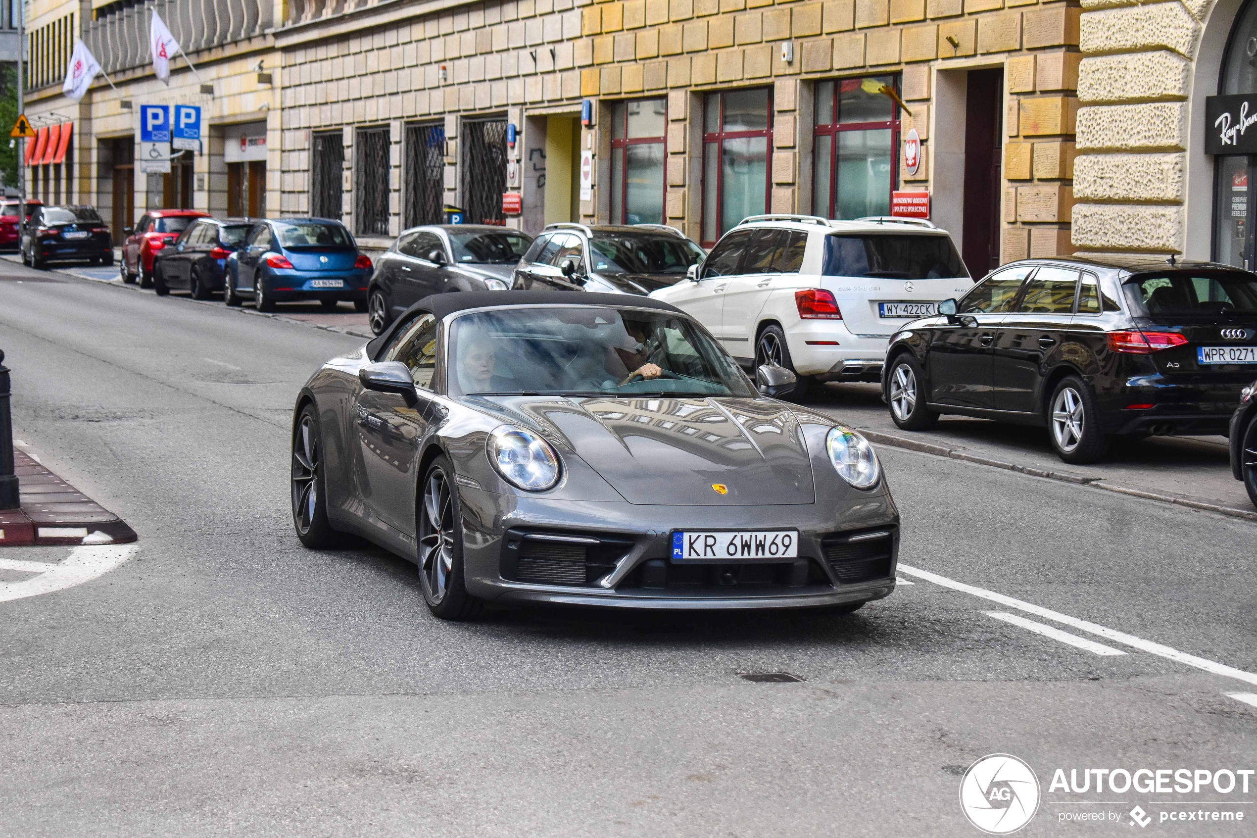 Porsche 992 Carrera S Cabriolet