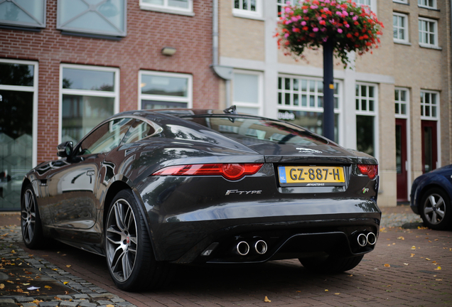 Jaguar F-TYPE R Coupé