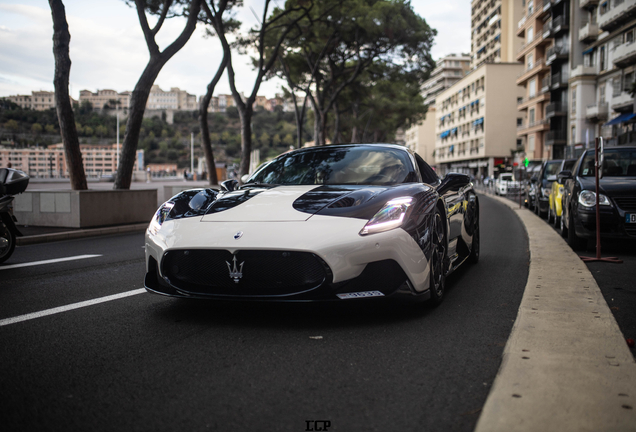 Maserati MC20