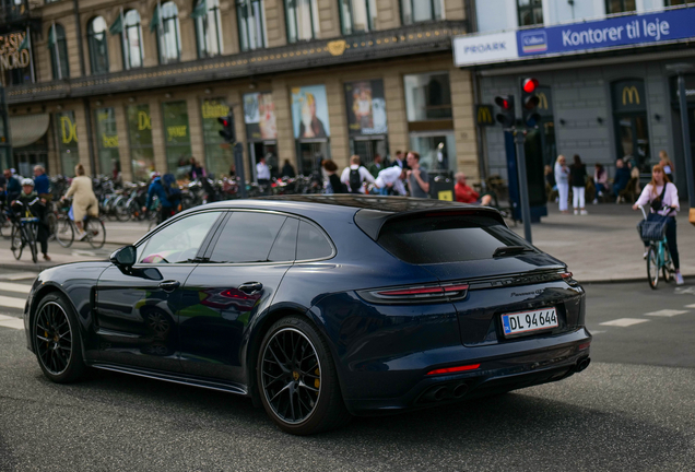 Porsche 971 Panamera GTS Sport Turismo