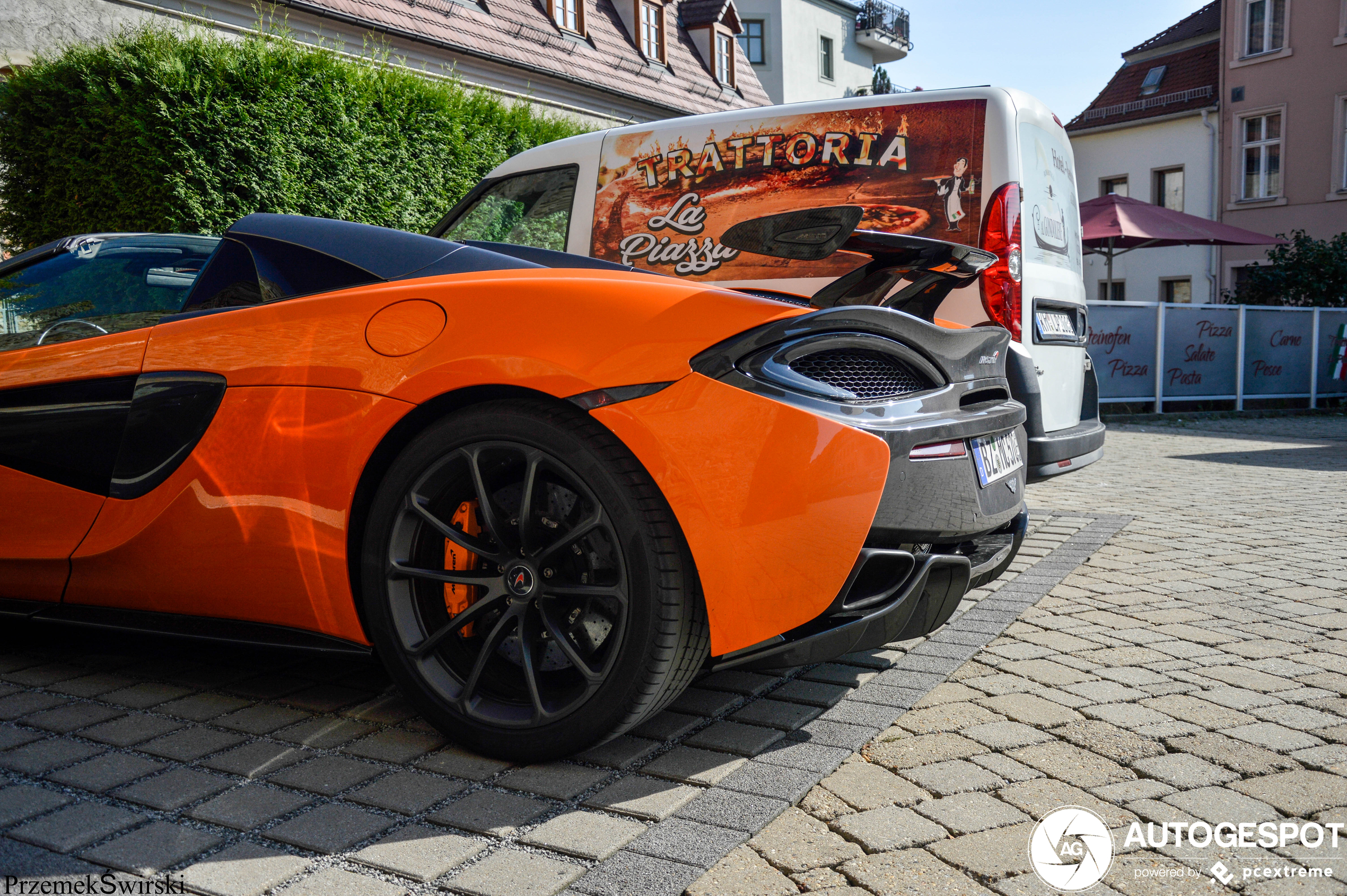 McLaren 570S Spider