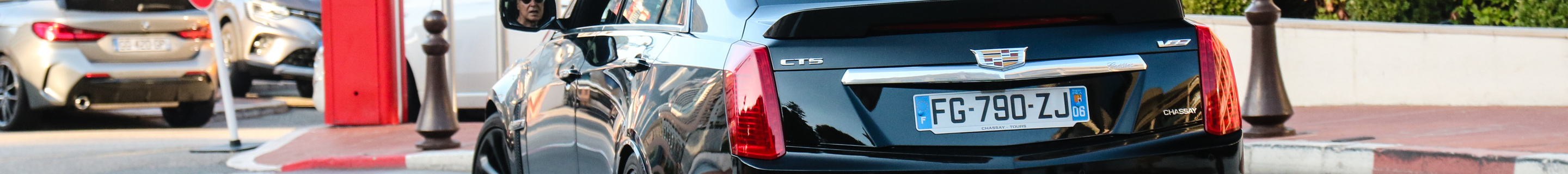 Cadillac CTS-V 2015