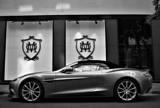 Aston Martin Vanquish Volante