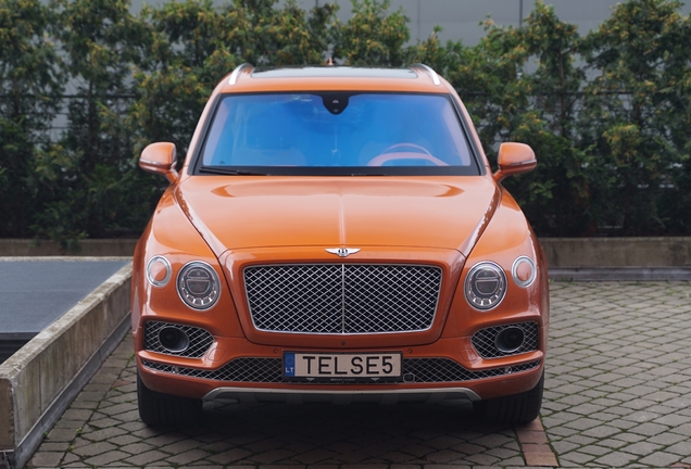 Bentley Bentayga V8