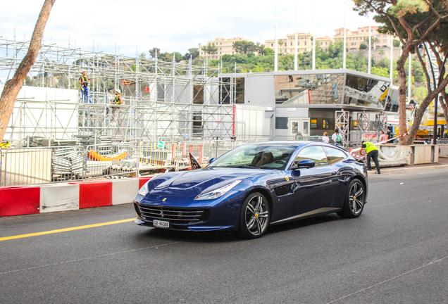 Ferrari GTC4Lusso