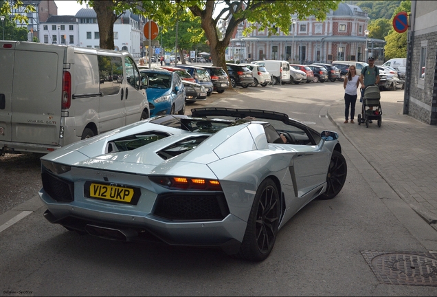 Lamborghini Aventador LP700-4 Roadster