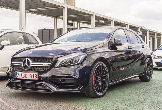 Mercedes-AMG A 45 W176 2015