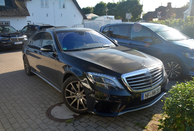 Mercedes-Benz S 63 AMG V222