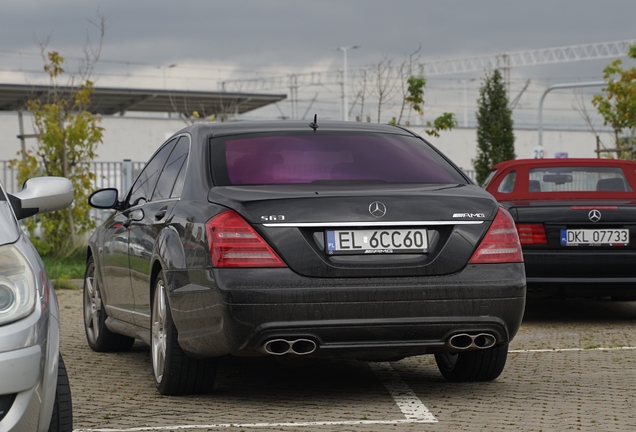 Mercedes-Benz S 63 AMG W221