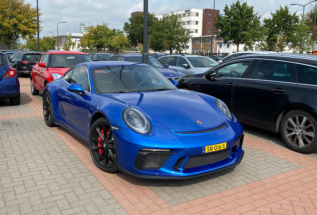 Porsche 991 GT3 Touring