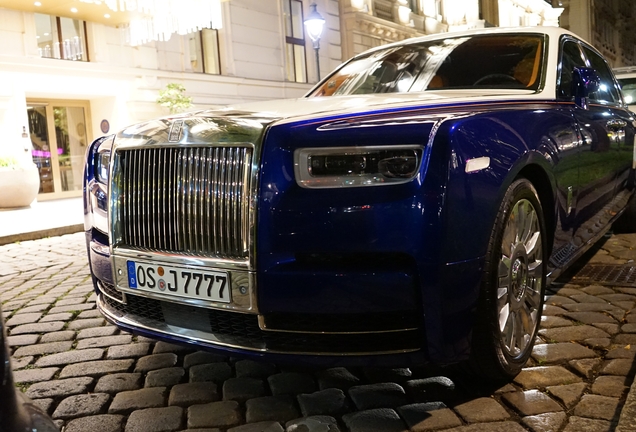 Rolls-Royce Phantom VIII EWB