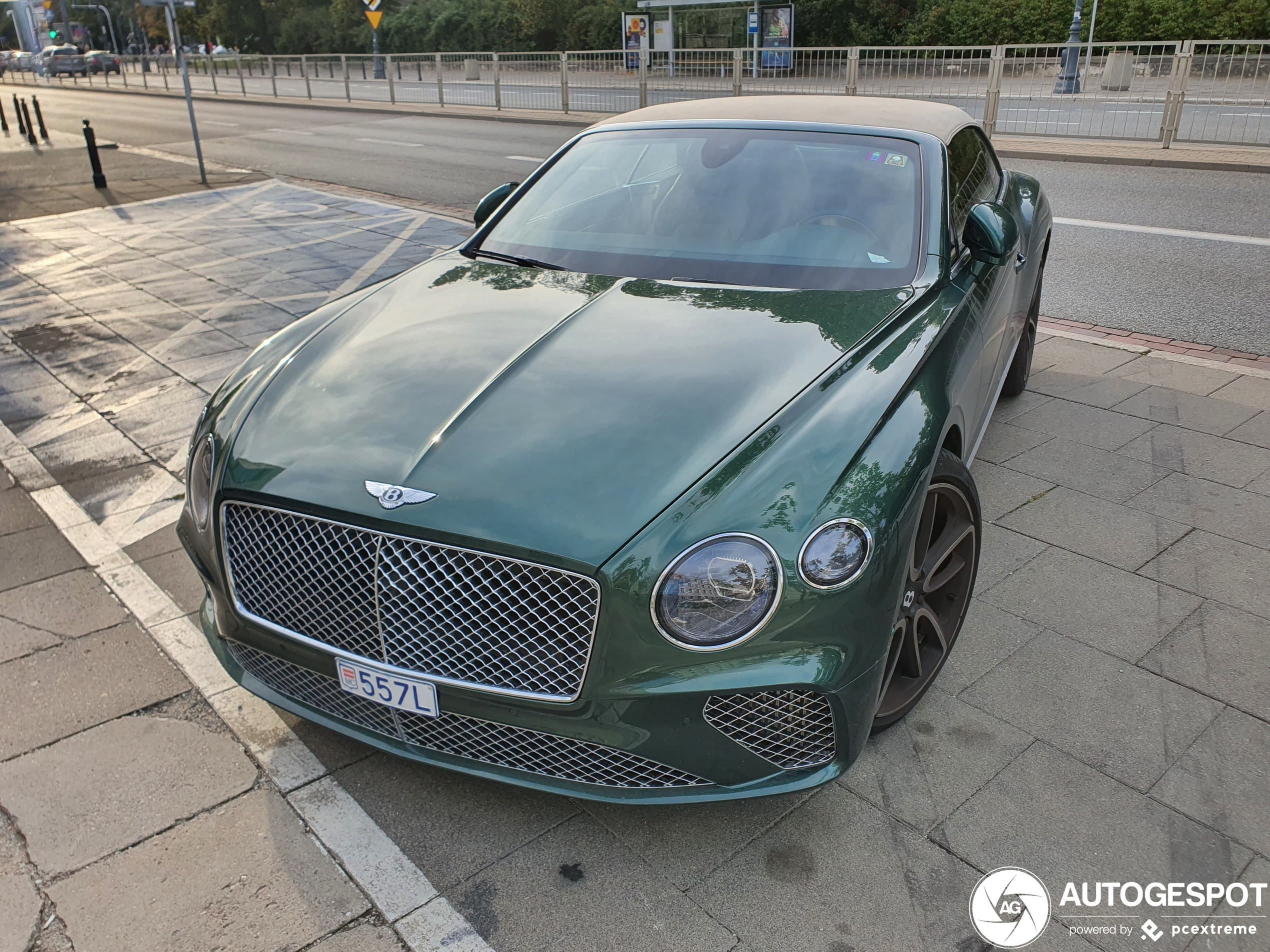 Bentley Continental GTC V8 2020