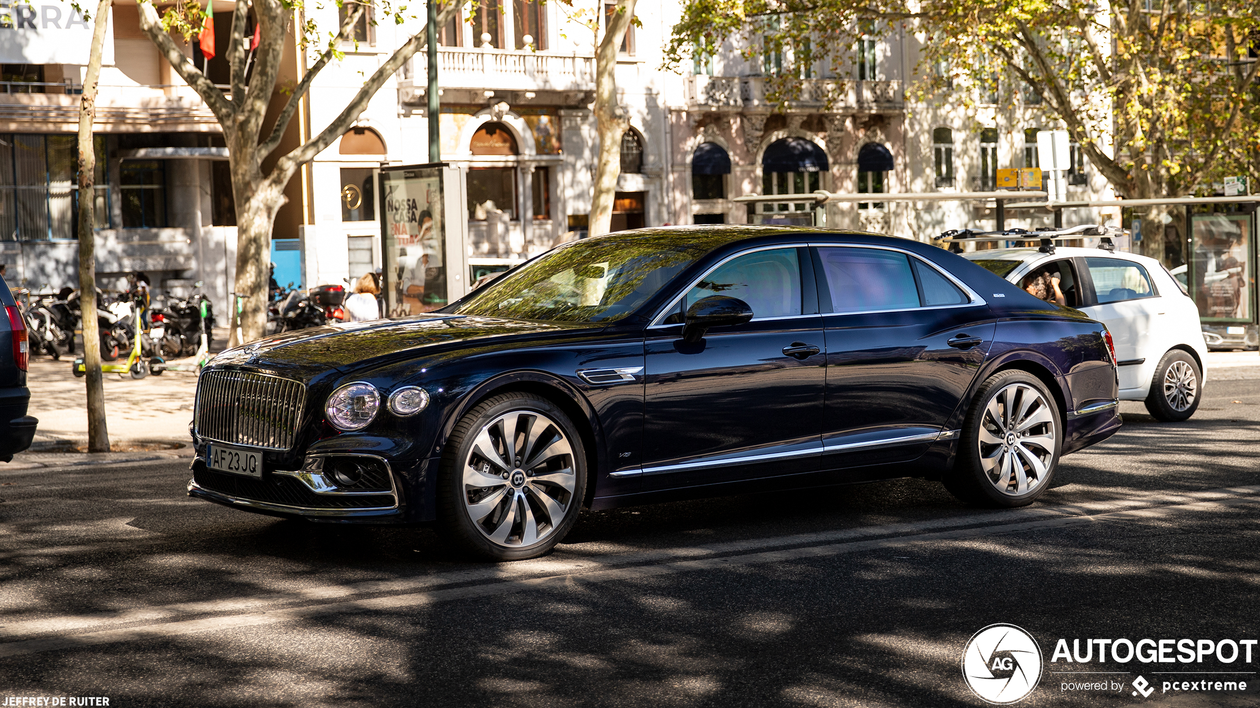 Bentley Flying Spur V8 2021 First Edition