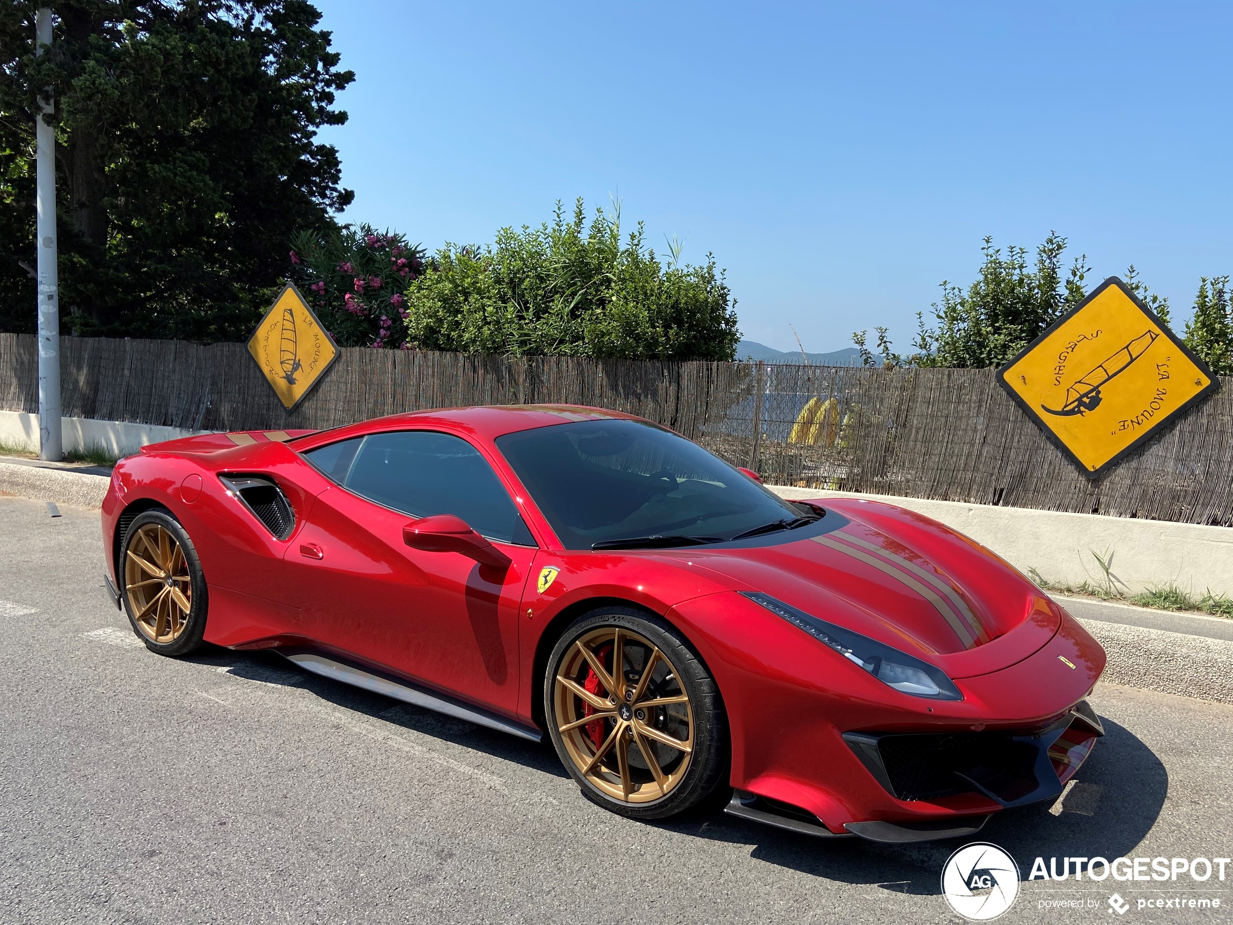 Ferrari 488 Pista