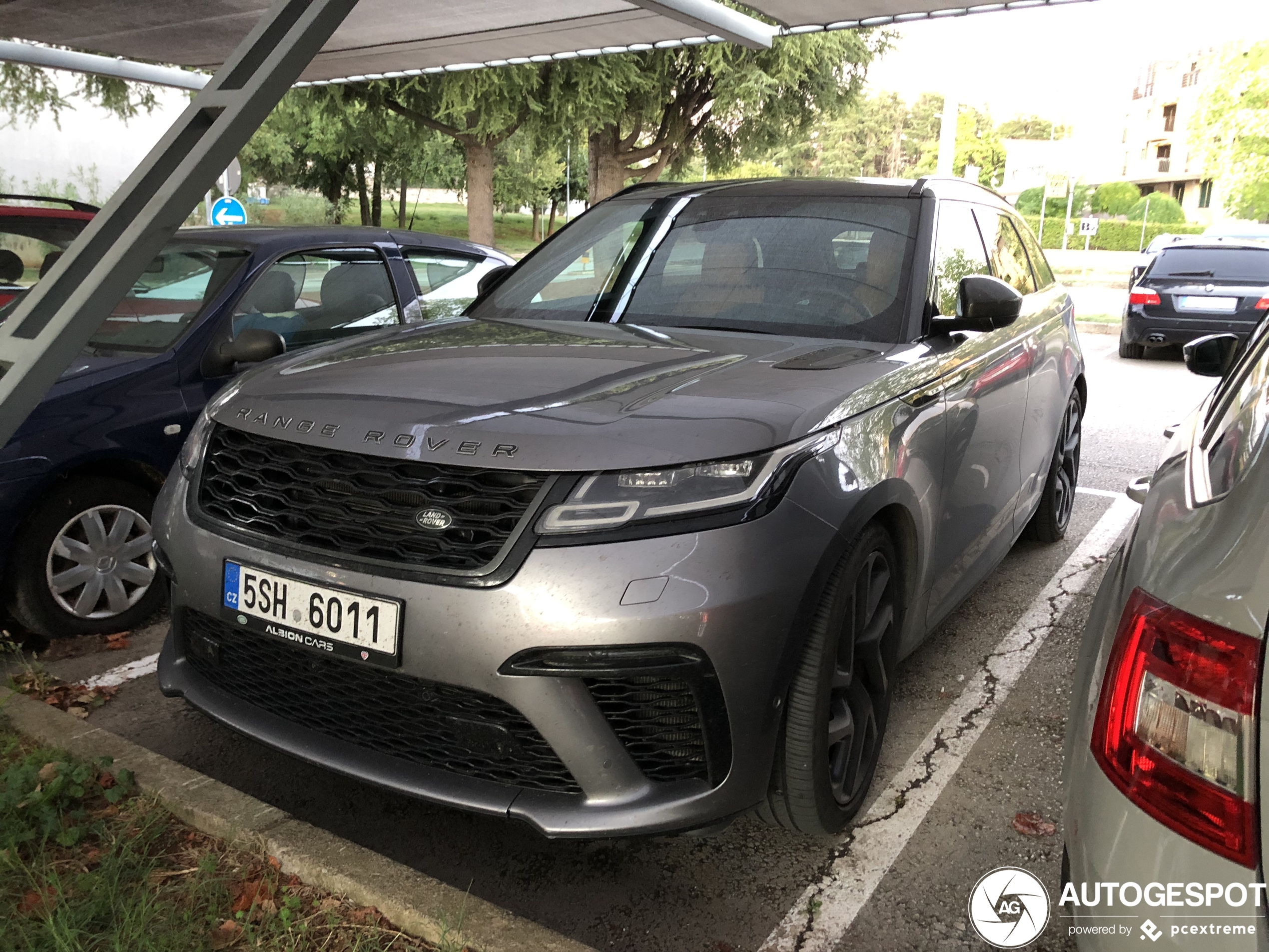 Land Rover Range Rover Velar SVAutobiography