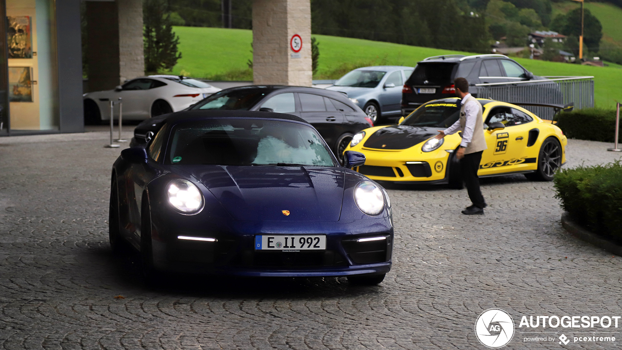 Porsche 992 Carrera S Cabriolet