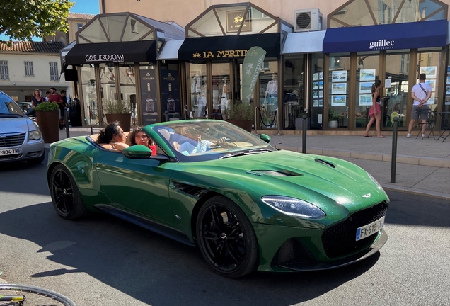 Aston Martin DBS Superleggera Volante