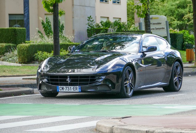 Ferrari FF