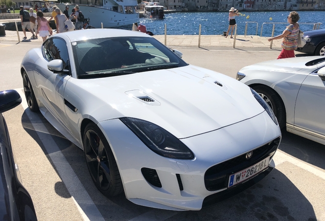 Jaguar F-TYPE R AWD Coupé