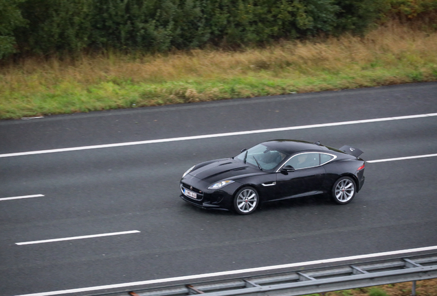 Jaguar F-TYPE S Coupé