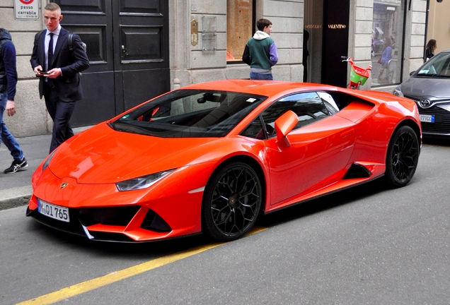 Lamborghini Huracán LP640-4 EVO