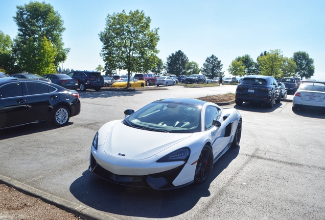 McLaren 570GT