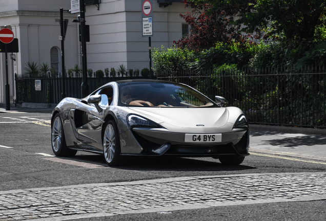 McLaren 570GT