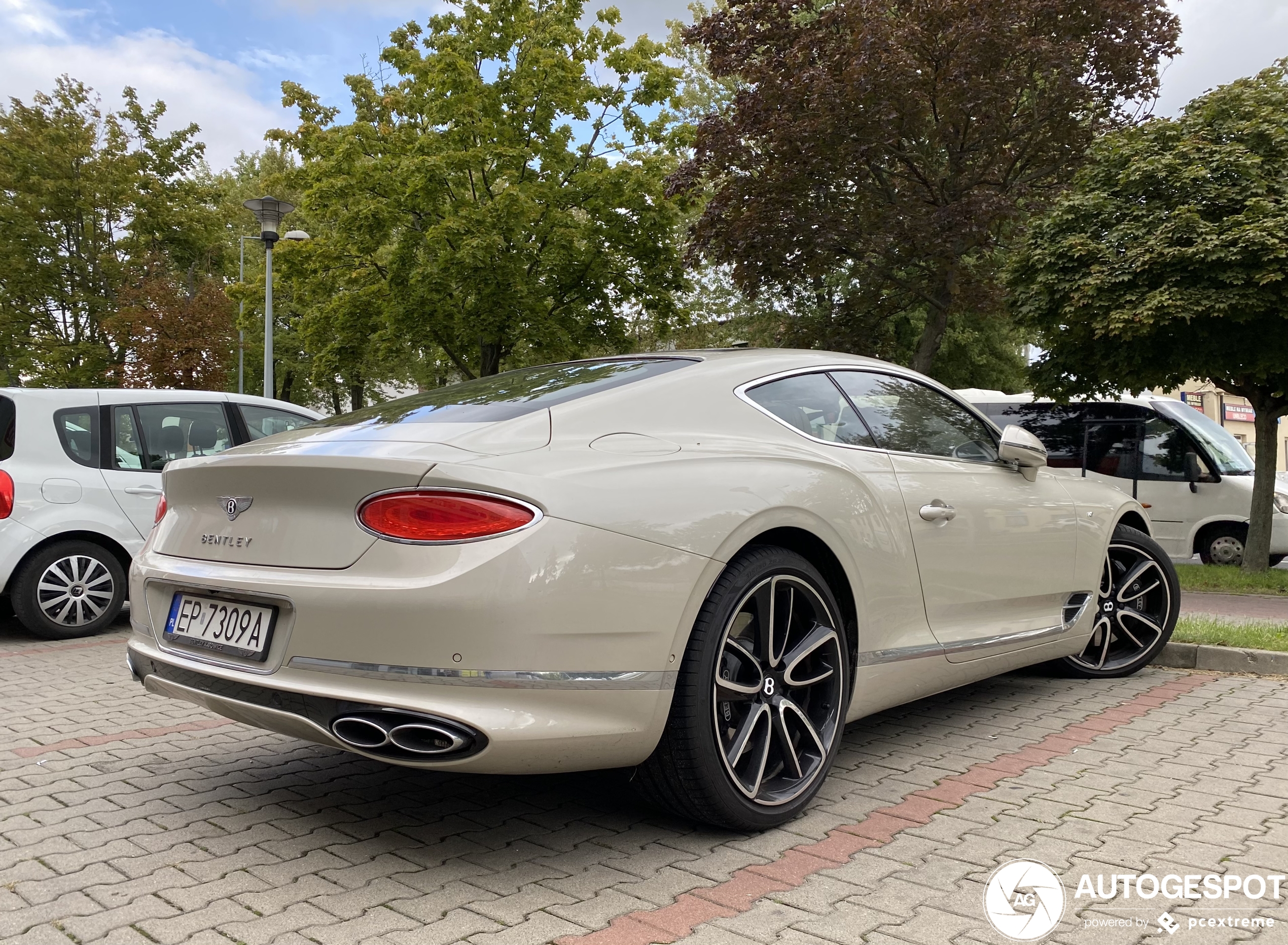 Bentley Continental GT V8 2020