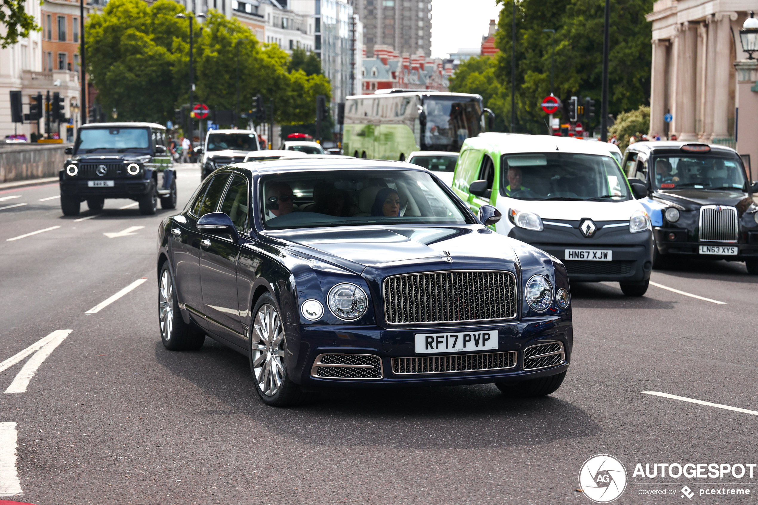 Bentley Mulsanne EWB 2016