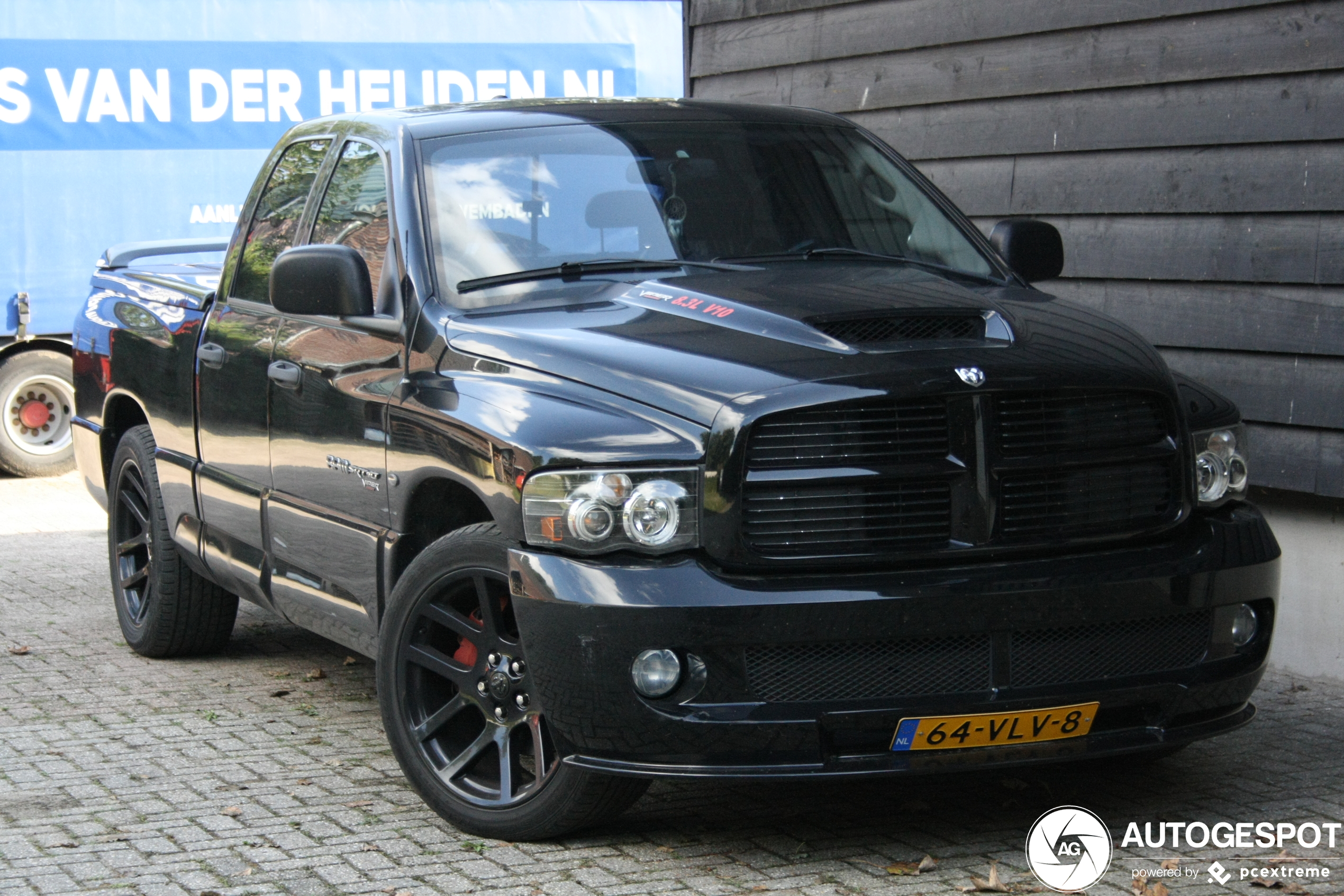 Dodge RAM SRT-10 Quad-Cab