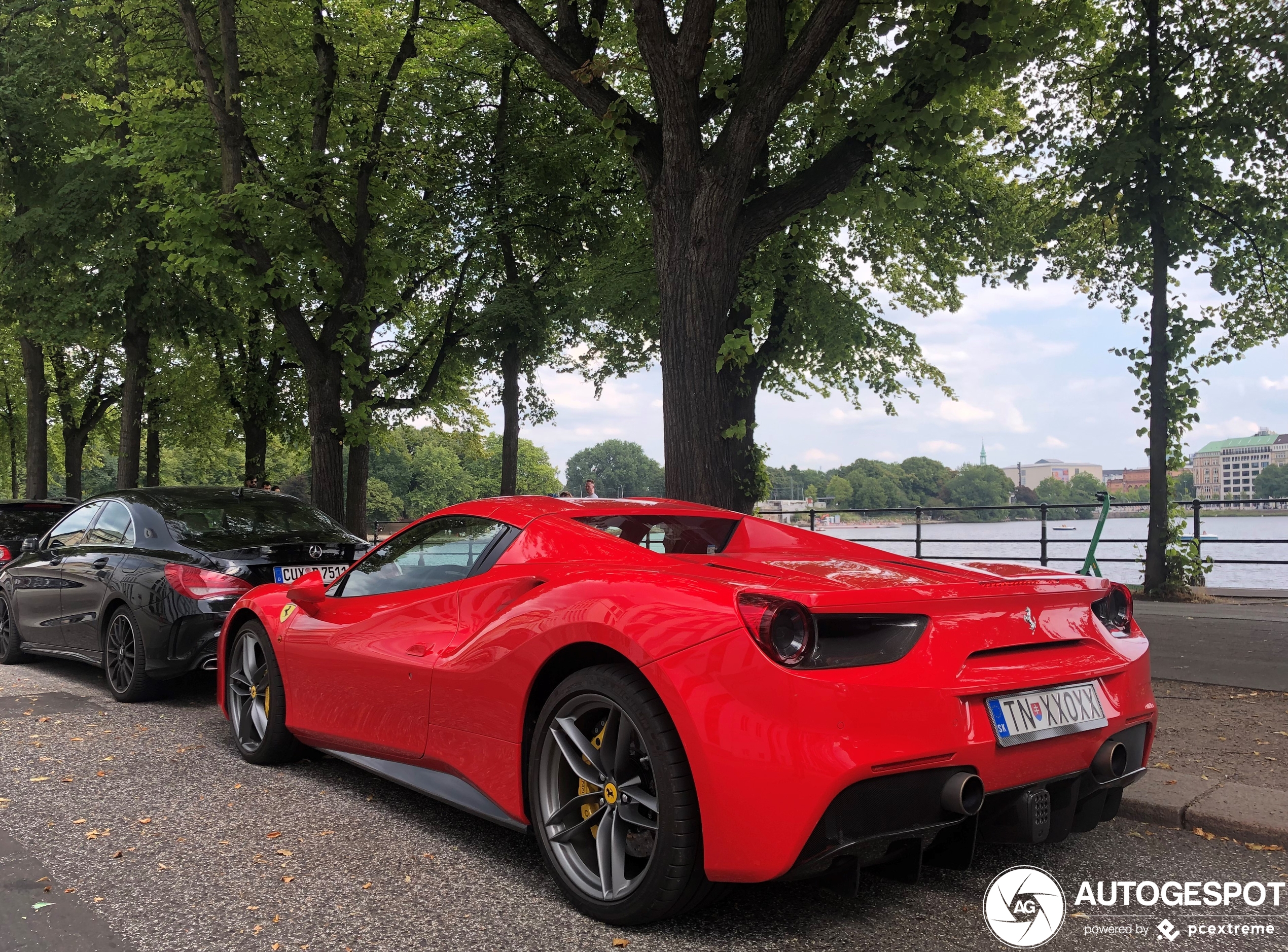 Ferrari 488 Spider