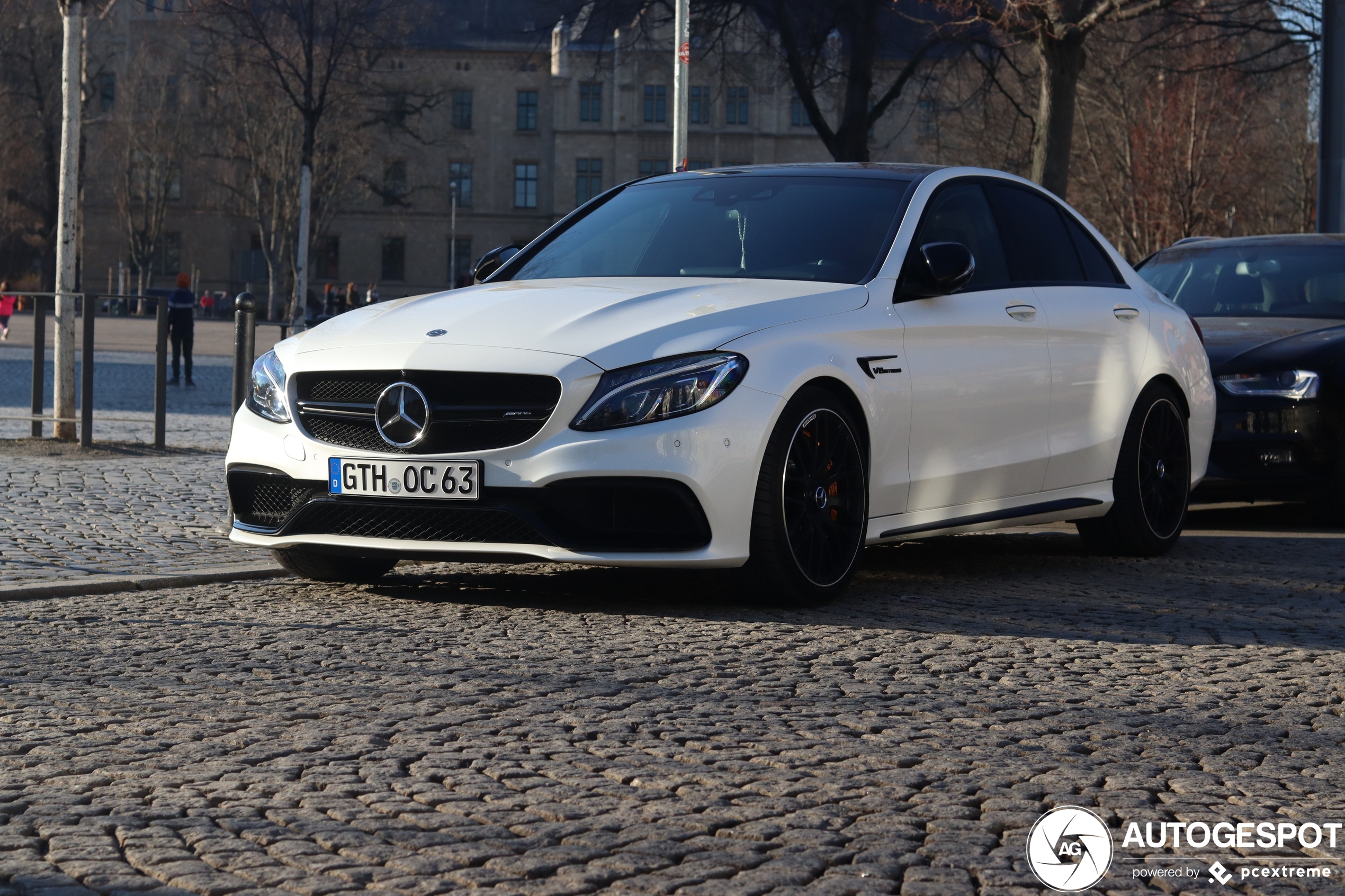 Mercedes-AMG C 63 S W205