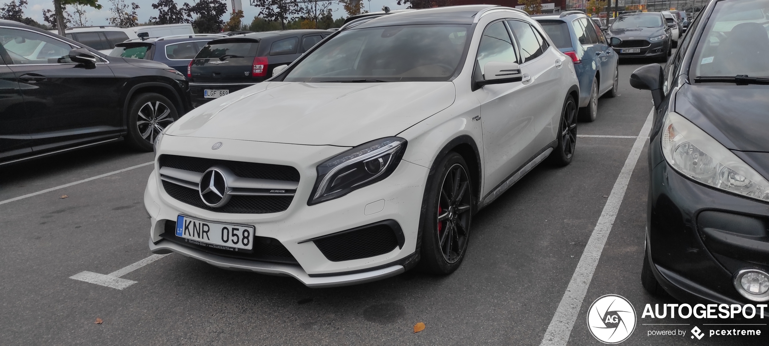 Mercedes-Benz GLA 45 AMG X156