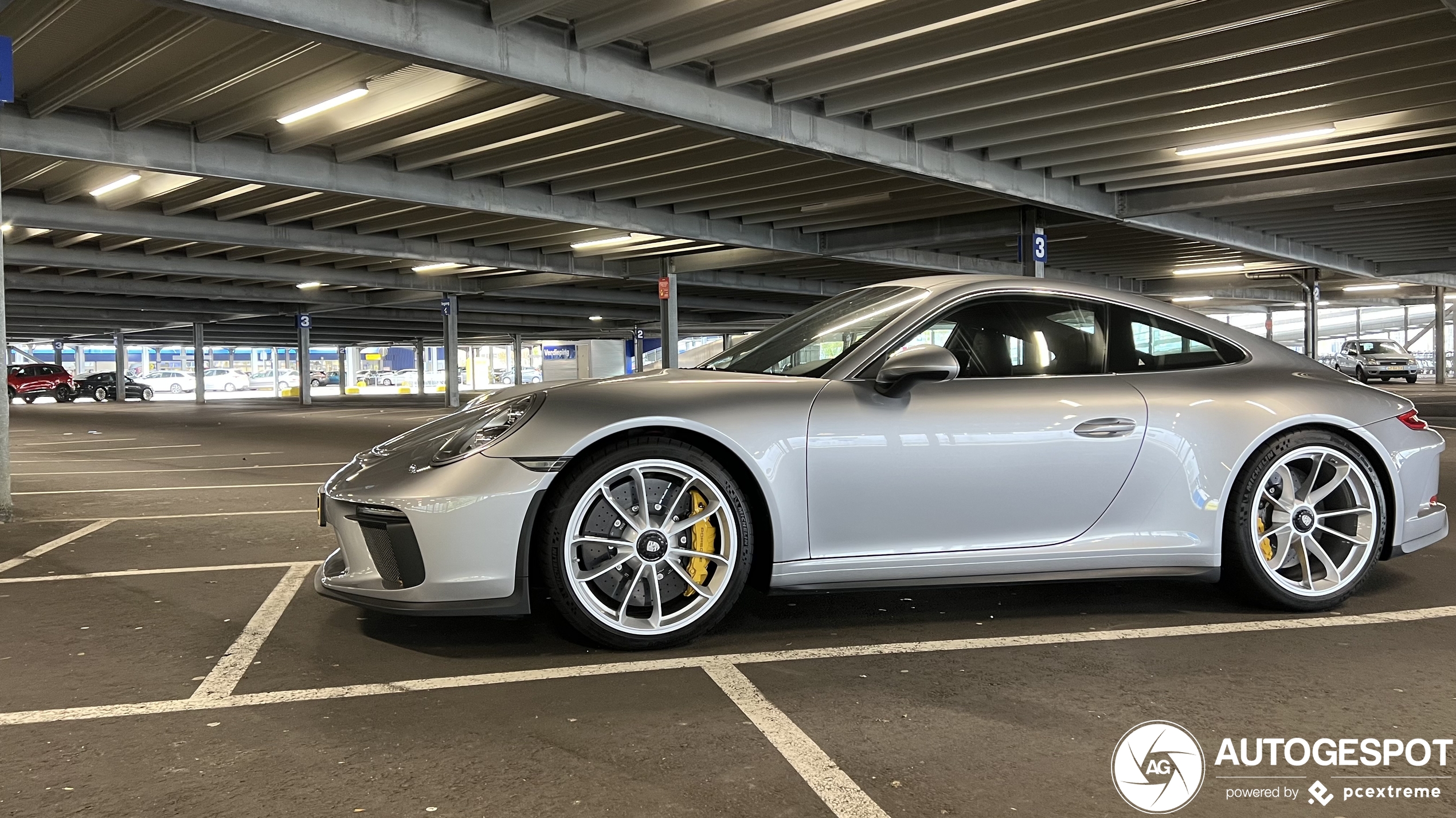 Porsche 991 GT3 Touring