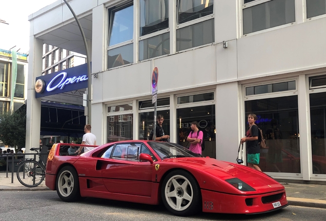 Ferrari F40