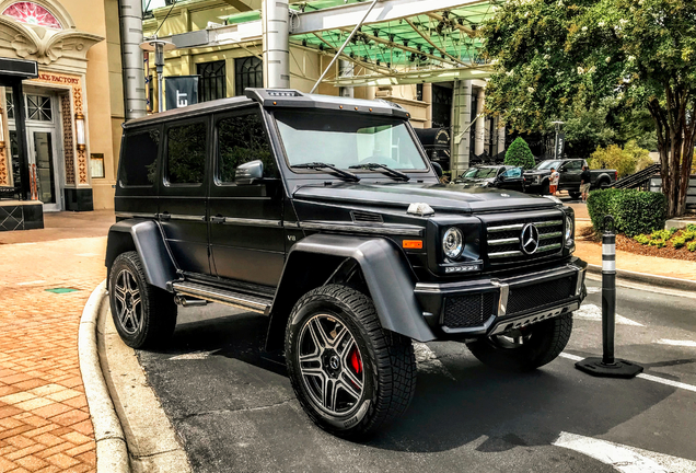 Mercedes-Benz G 550 4X4²