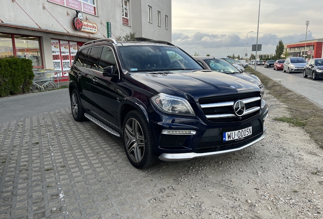 Mercedes-Benz GL 63 AMG X166