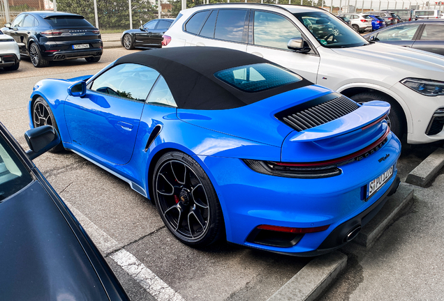 Porsche 992 Turbo Cabriolet