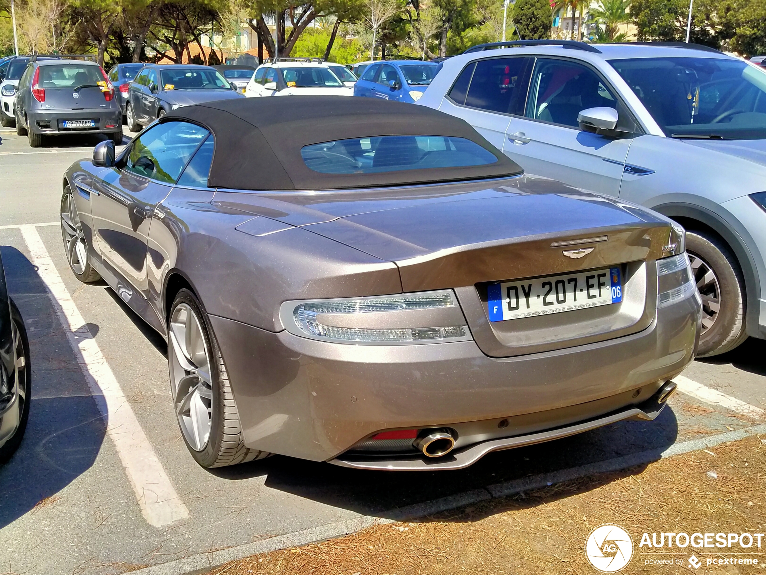 Aston Martin DB9 Volante 2013